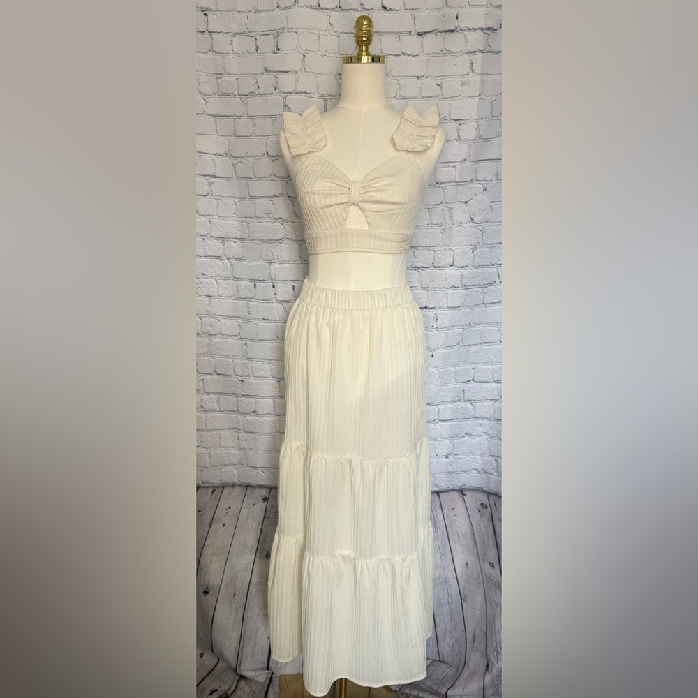 Cream Maxi 2 piece set- Dress with Smocked Waist size small.